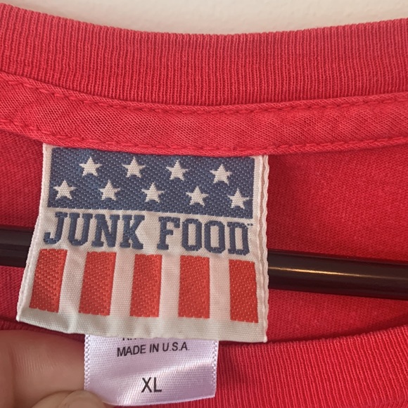 Patriots Tee - Picture 2 of 3